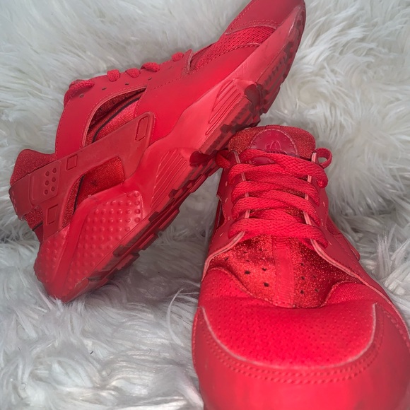 Air Huarache Run/ all red - Picture 4 of 8